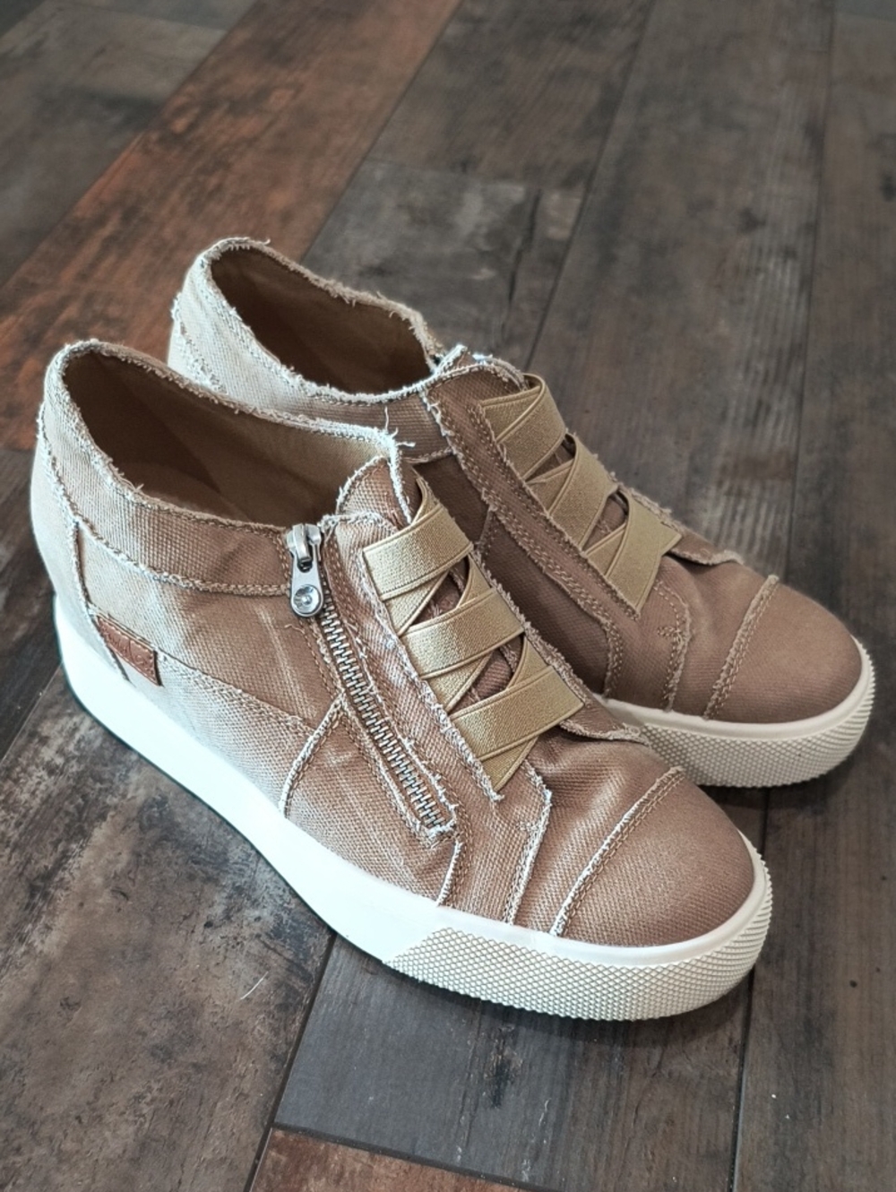 Blowfish Wedge Casual Slip-On Sneakers in Metallic Taupe